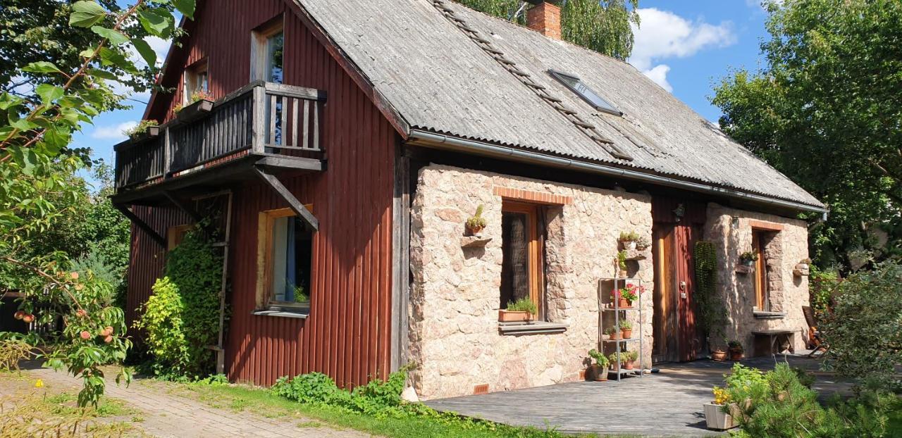 Majiga Istaba Ar Balkonu Un Vannasistaba, Bezmaksas Velo Noma Iecava Exterior photo